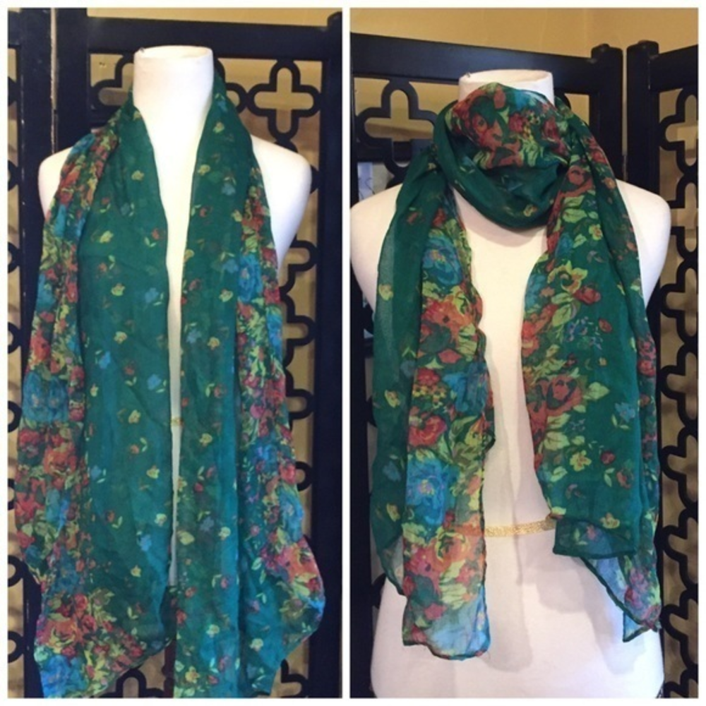 GREEN FLORALS SUMMER  LONG LIGHT RECTANGLE‎ SCARF